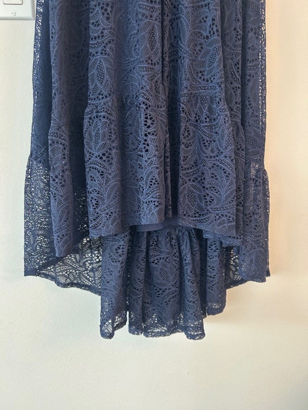 Vince Camuto Navy Blue Lace Midi Dress - Picture 3 of 6